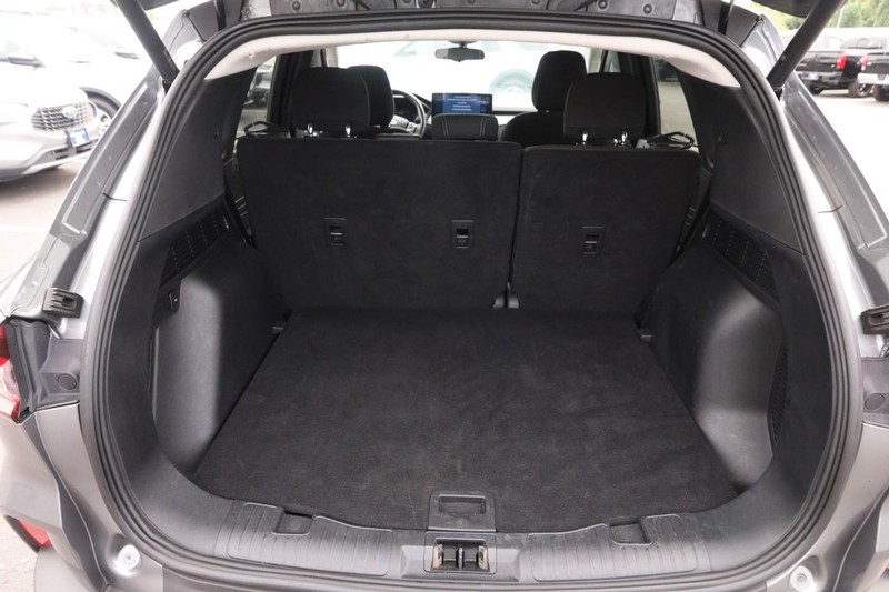 Ford Escape Vehicle Image 07