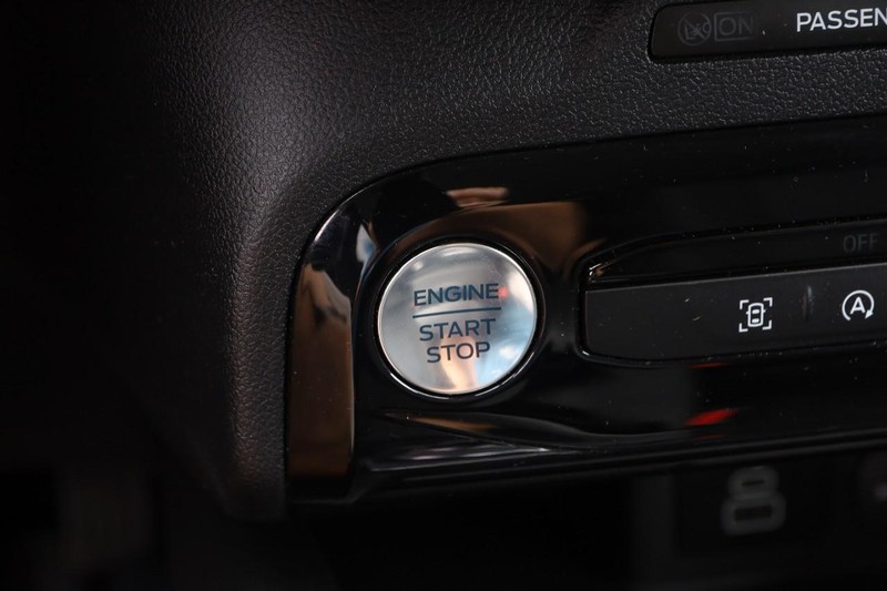 Ford Escape Vehicle Image 17
