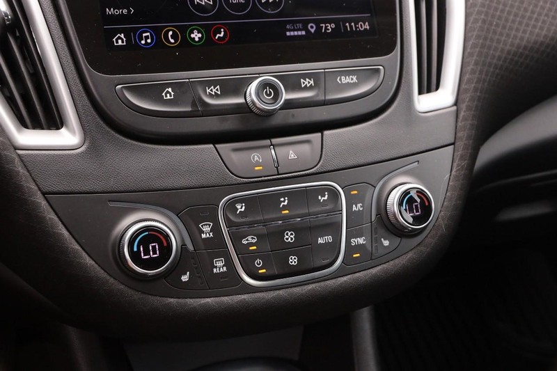 Chevrolet Malibu Vehicle Image 18