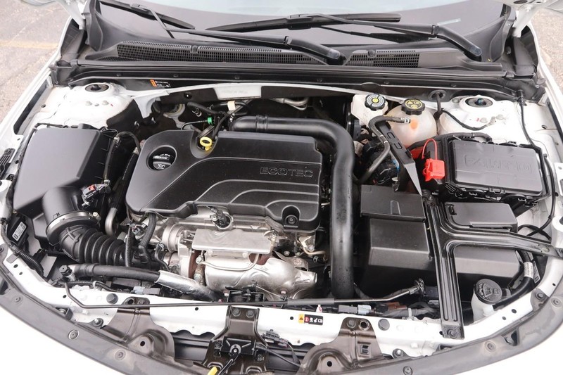 Chevrolet Malibu Vehicle Image 26