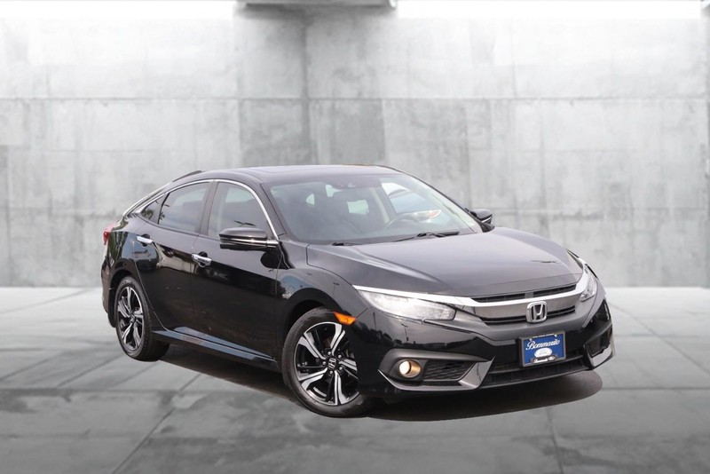 Honda Civic Sedan Vehicle Image 02