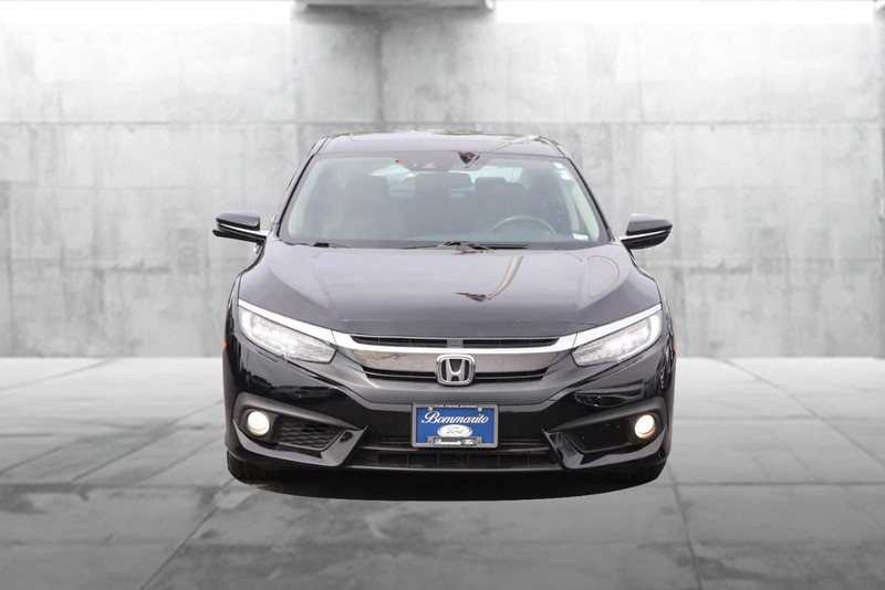 Honda Civic Sedan Vehicle Image 04