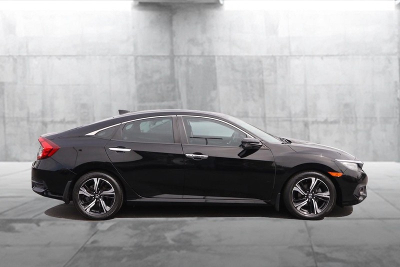 Honda Civic Sedan Vehicle Image 05