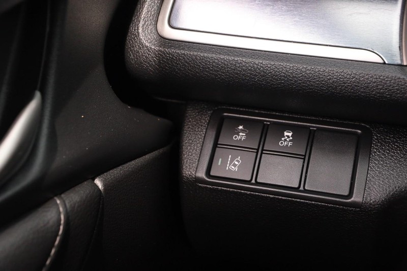 Honda Civic Sedan Vehicle Image 19