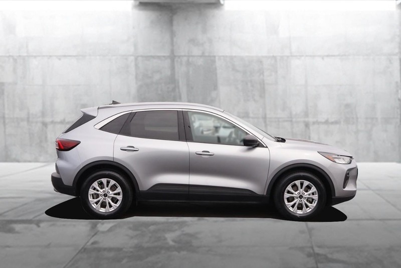 Ford Escape Vehicle Image 05
