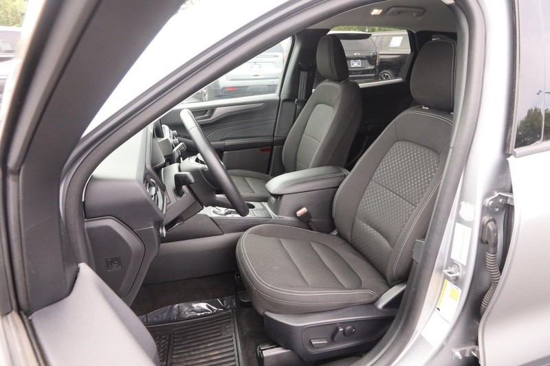 Ford Escape Vehicle Image 09