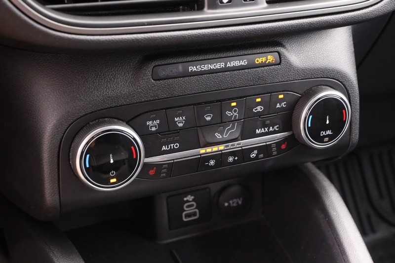 Ford Escape Vehicle Image 18