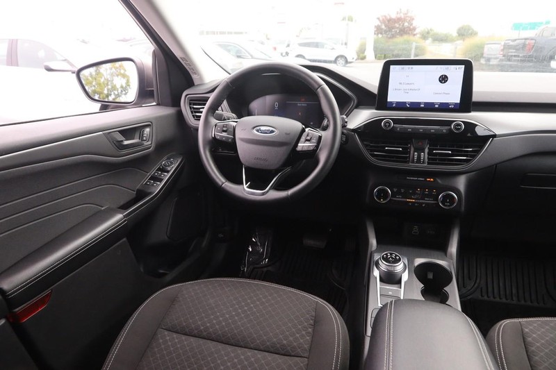 Ford Escape Vehicle Image 22