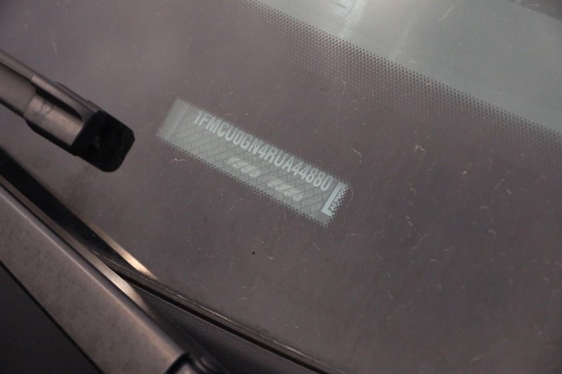 Ford Escape Vehicle Image 29
