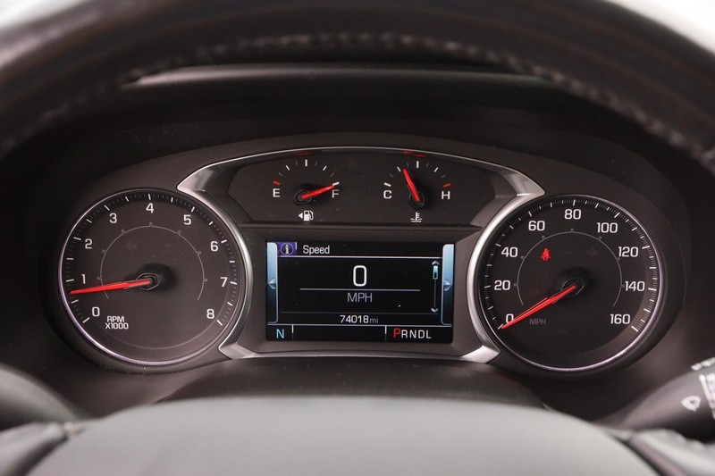 GMC Acadia Vehicle Image 15