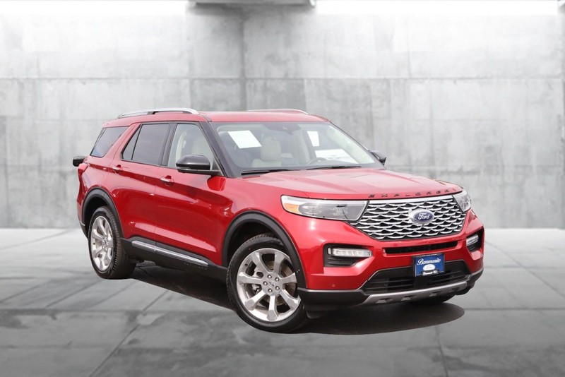 Ford Explorer Vehicle Image 02