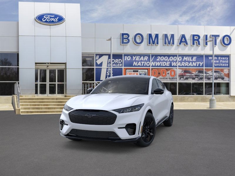 Ford Mustang Mach-E Vehicle Full-screen Gallery Image 2