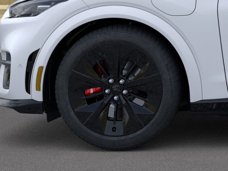 Ford Mustang Mach-E Vehicle Full-screen Gallery Image 19