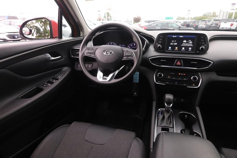 Hyundai Santa Fe Vehicle Image 17