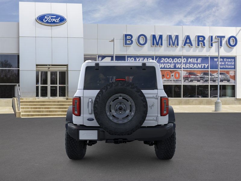 Ford Bronco Vehicle Image 05