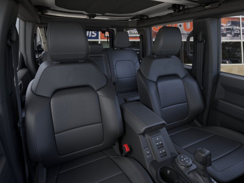 Ford Bronco Vehicle Image 10