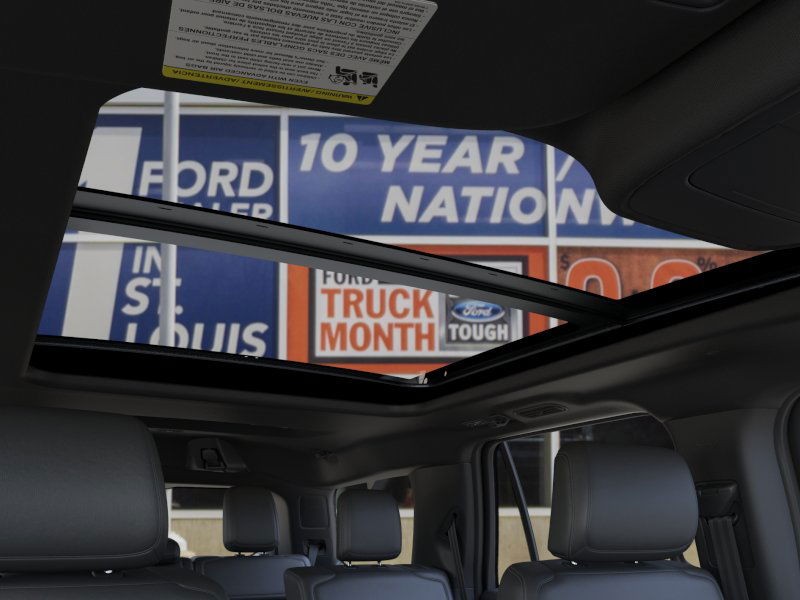 Ford Expedition Vehicle Image 22