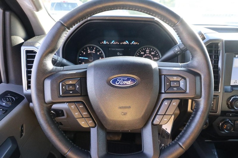 Ford F-150 Vehicle Image 10