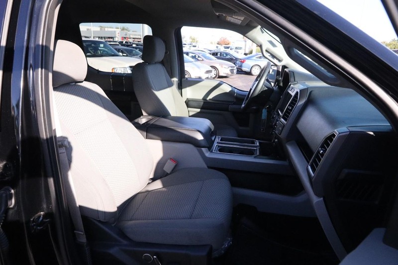 Ford F-150 Vehicle Image 23