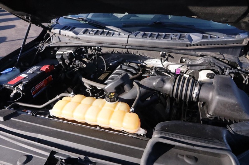 Ford F-150 Vehicle Image 24
