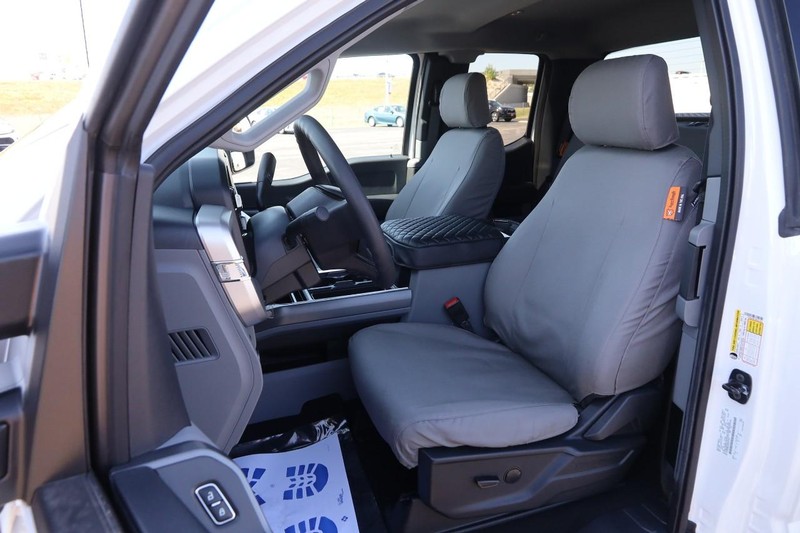 Ford Super Duty F-250 SRW Vehicle Image 08