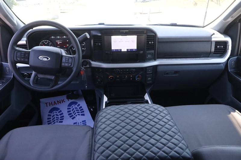 Ford Super Duty F-250 SRW Vehicle Image 19