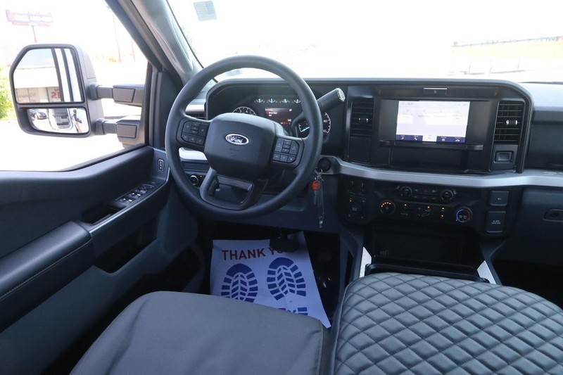 Ford Super Duty F-250 SRW Vehicle Image 20