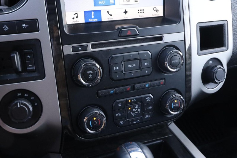 Ford Expedition Vehicle Image 20