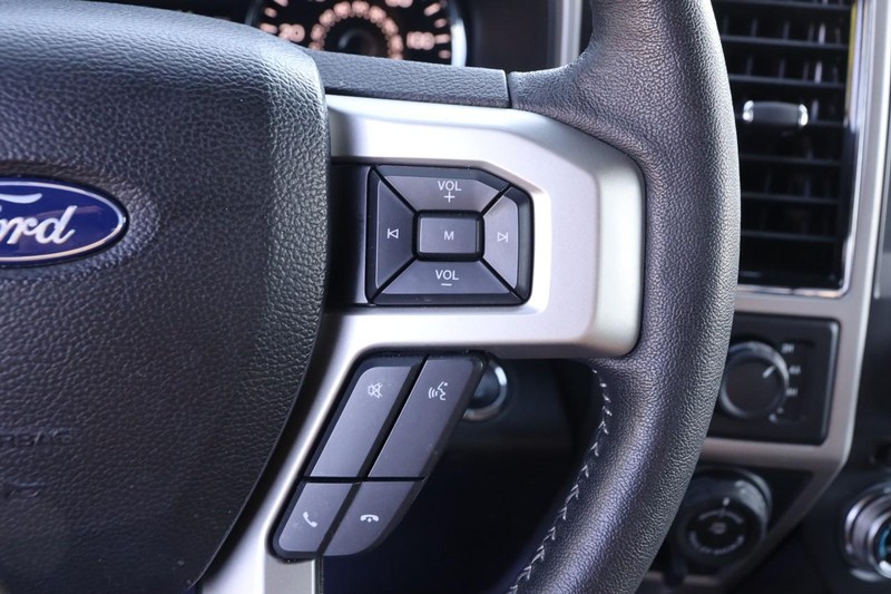 Ford F-150 Vehicle Image 13