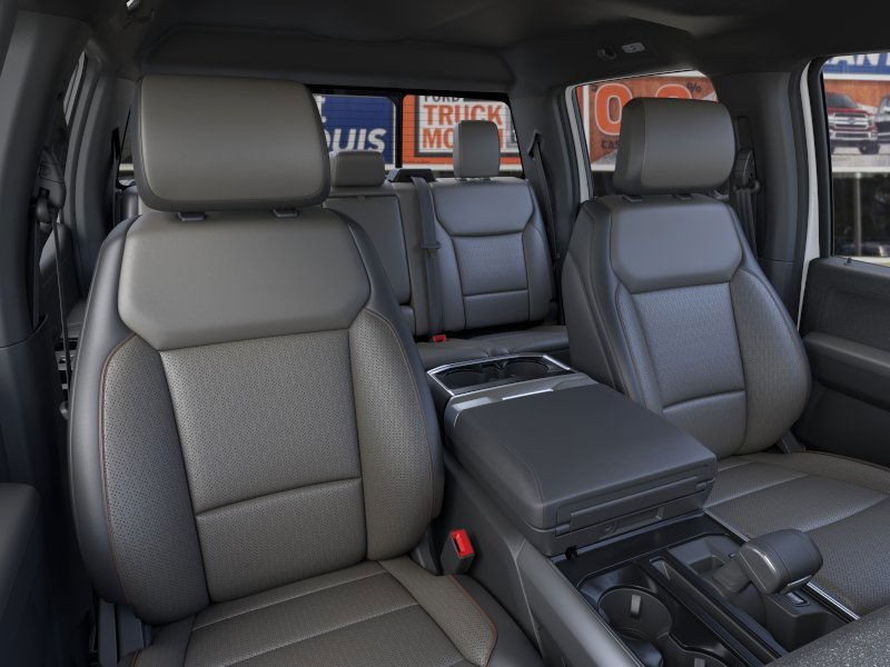 Ford F-150 Vehicle Full-screen Gallery Image 10