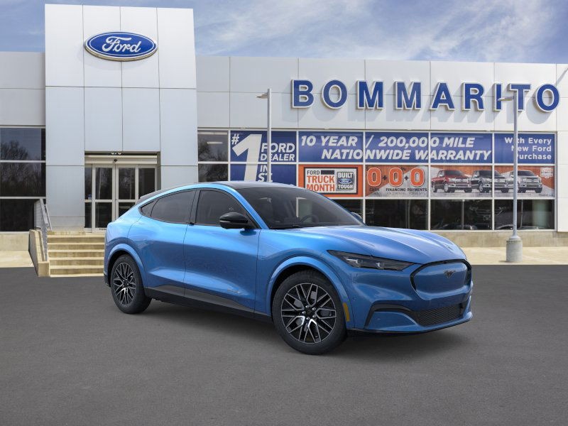 Ford Mustang Mach-E Vehicle Full-screen Gallery Image 7