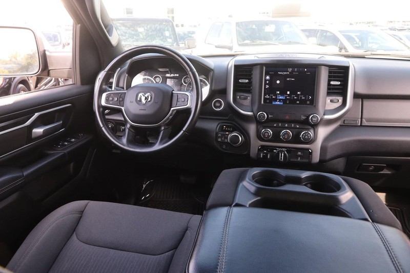 Ram 1500 Vehicle Image 21