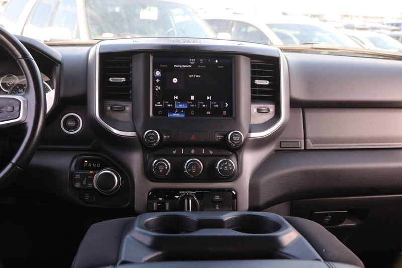 Ram 1500 Vehicle Image 23