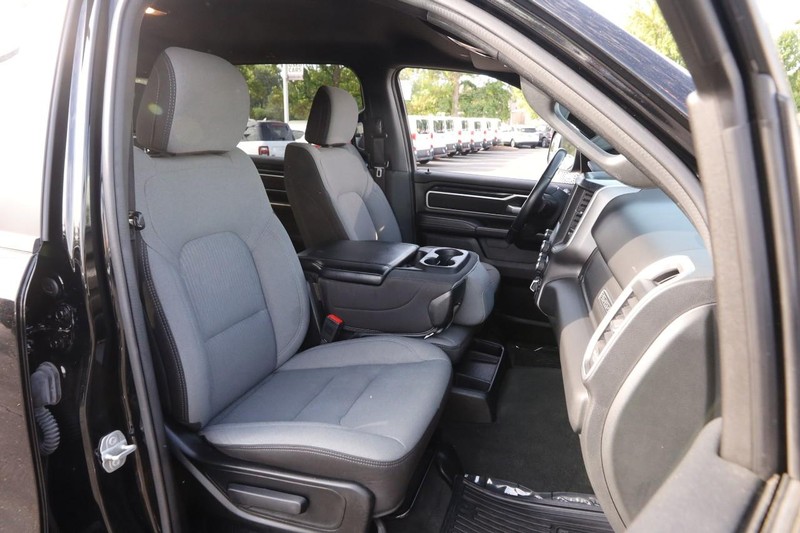 Ram 1500 Vehicle Image 25