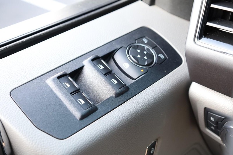 Ford F-150 Vehicle Image 19
