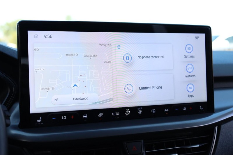 Ford Escape Vehicle Image 11