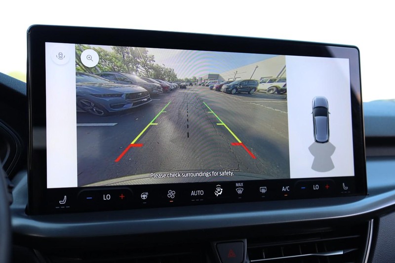 Ford Escape Vehicle Image 21