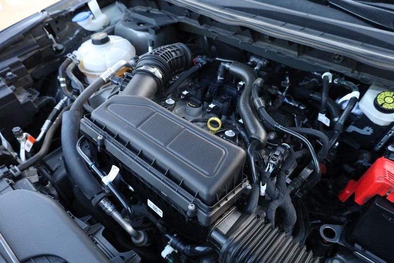 Ford Escape Vehicle Image 34