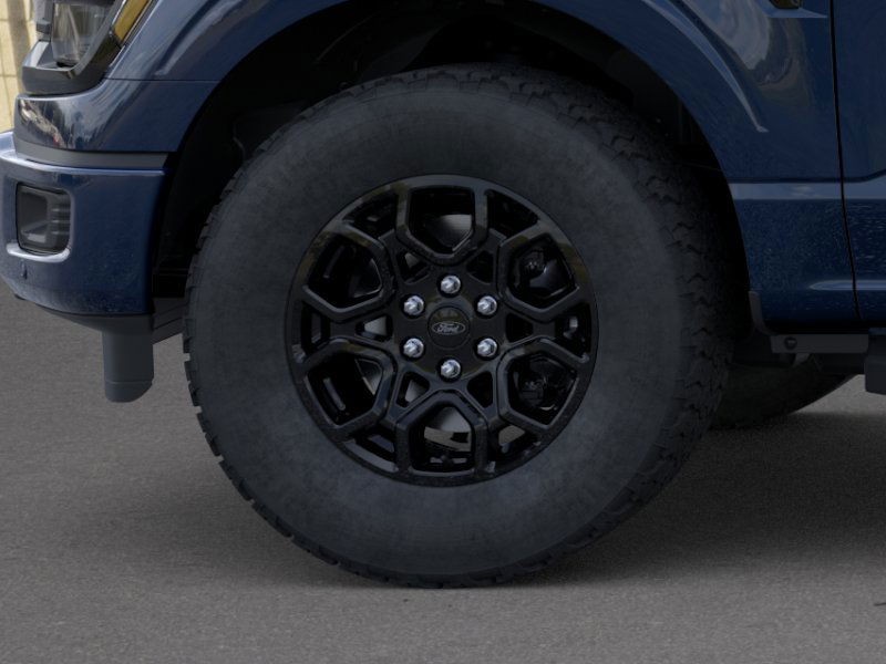 Ford F-150 Vehicle Full-screen Gallery Image 19