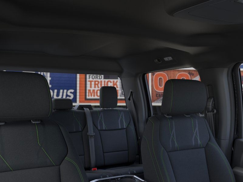 Ford F-150 Vehicle Full-screen Gallery Image 22