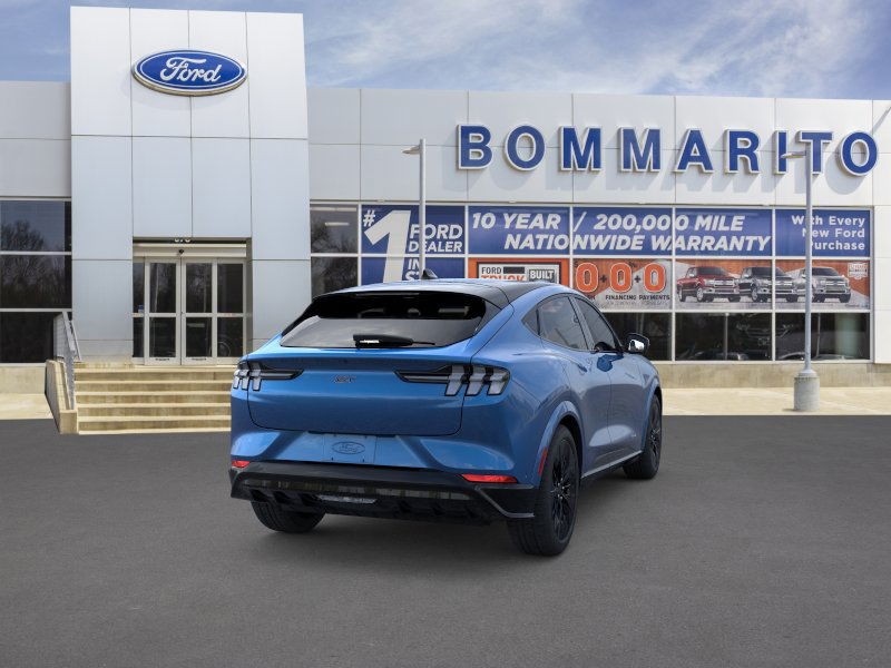 Ford Mustang Mach-E Vehicle Full-screen Gallery Image 8