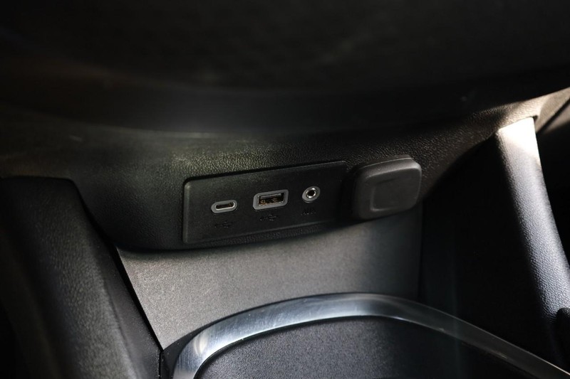Chevrolet Malibu Vehicle Image 14