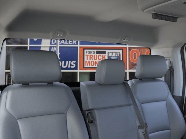 Ford Super Duty F-250 SRW Vehicle Image 22