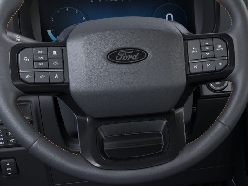 Ford F-150 Vehicle Full-screen Gallery Image 12
