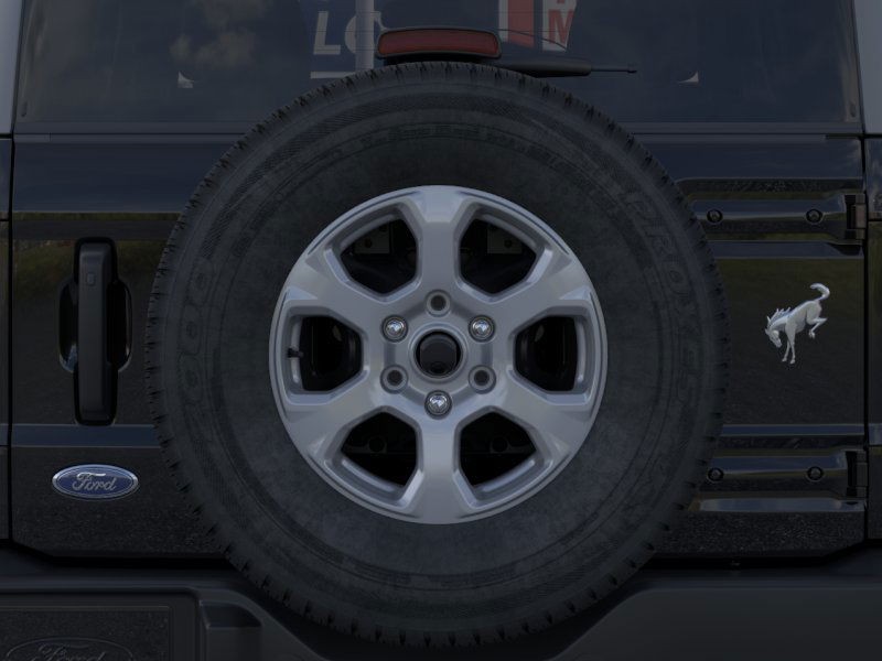 Ford Bronco Vehicle Full-screen Gallery Image 24