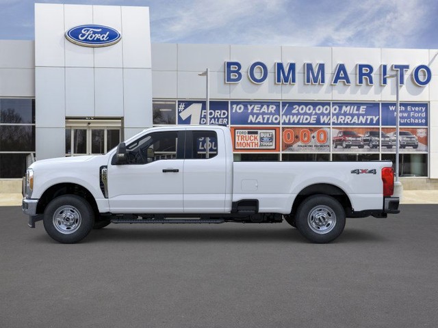 Ford Super Duty F-250 SRW Vehicle Image 03