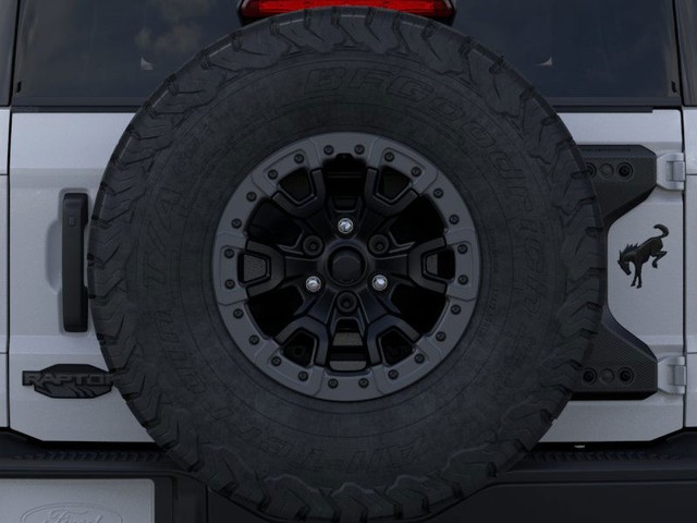 Ford Bronco Vehicle Full-screen Gallery Image 24