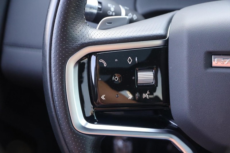 Land Rover Range Rover Evoque Vehicle Image 13