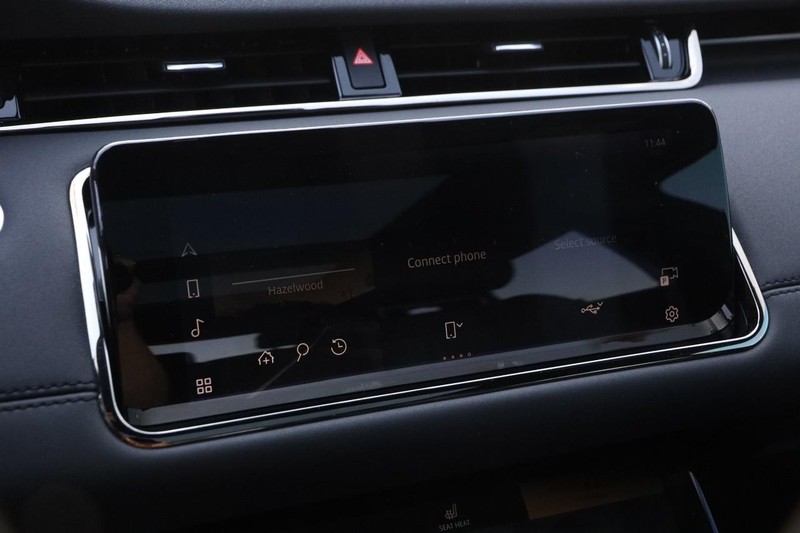 Land Rover Range Rover Evoque Vehicle Image 17