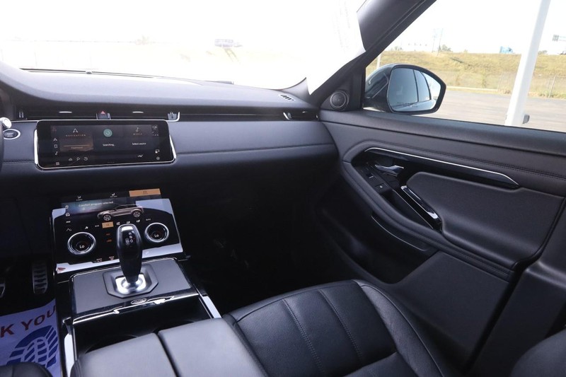 Land Rover Range Rover Evoque Vehicle Image 26